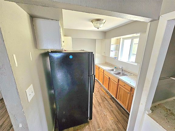 5th image of 2036 Bella Clare Dr