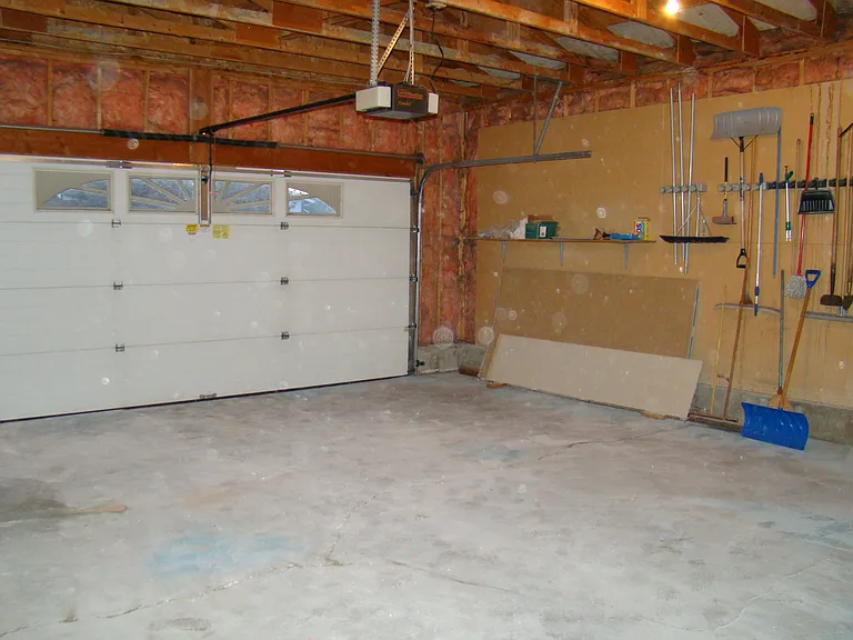 87 Millgrove Dr — Photo 29