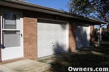 Spacious 2 car garage