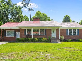112 Beech Ln, Washington, NC 27889