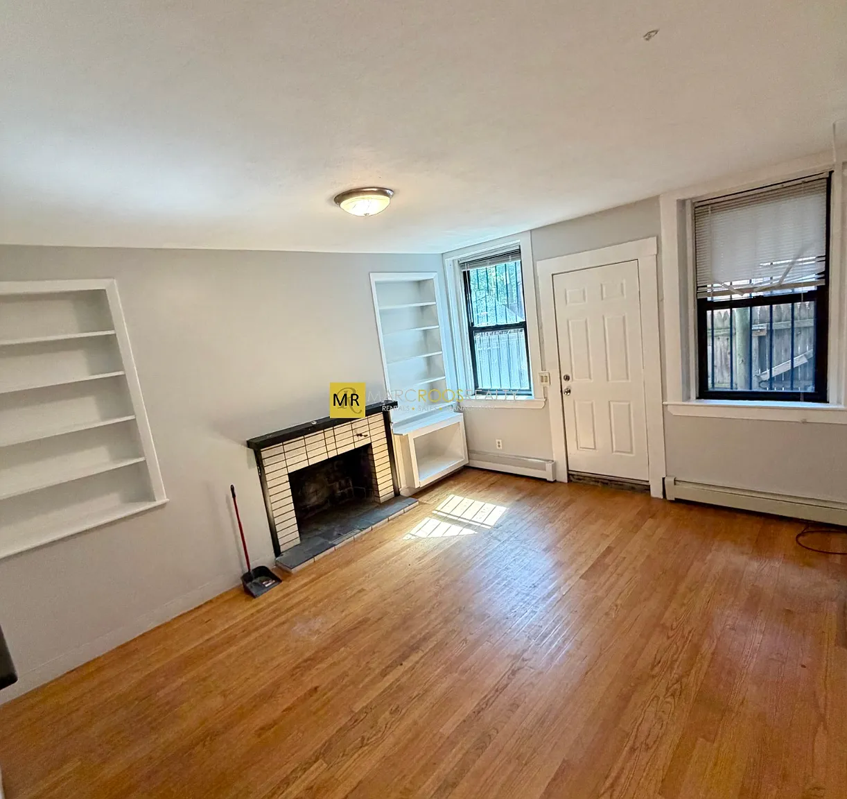 2 bed, $2,900 — Photo 1