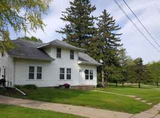 3001 Karen St #2, Dubuque, IA 52001