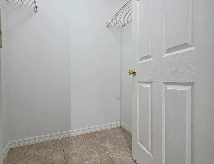 4836 Golfview Blvd — Photo 12