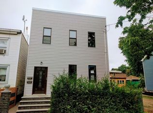60-30 78 Ave, Ridgewood, NY 11385