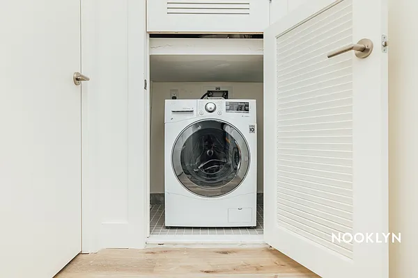 Rented by Nooklyn NYC LLC | media 72