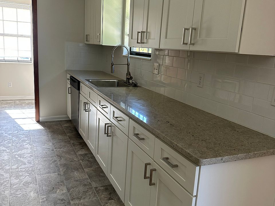 1st image of 4511 Hooks Ln