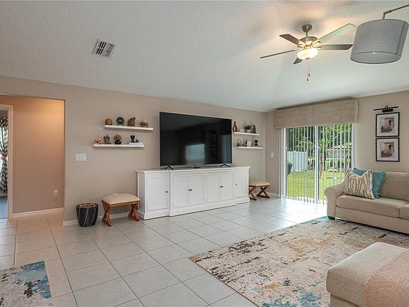 4th image of 2958 Flying Blackbird Rd