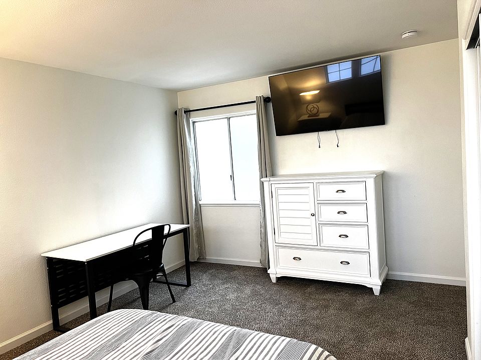 1st image of 40599 Calle Medusa