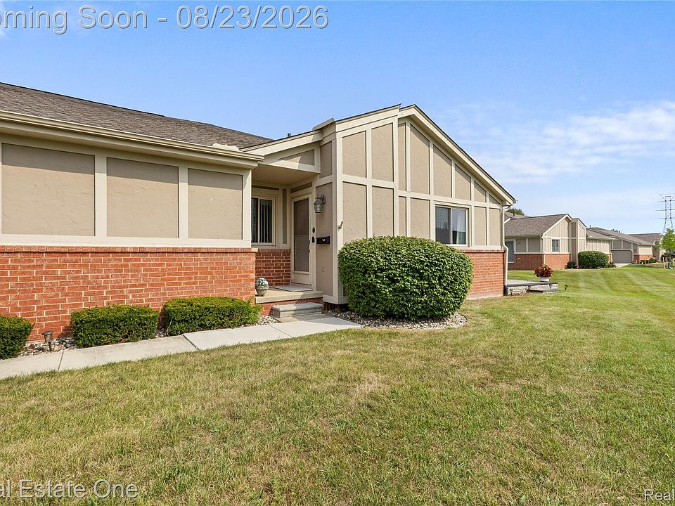 1st image of 18515 Brookside Ln #16