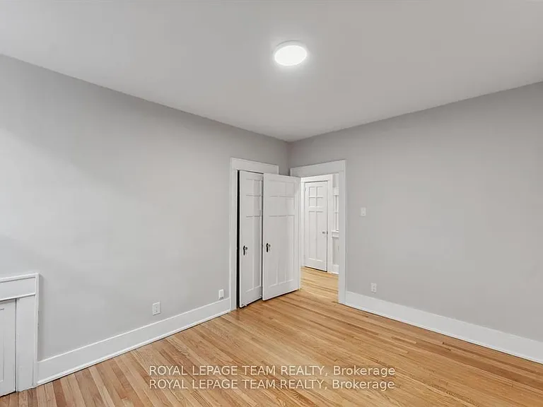 407 Elgin St #30 — Photo 21