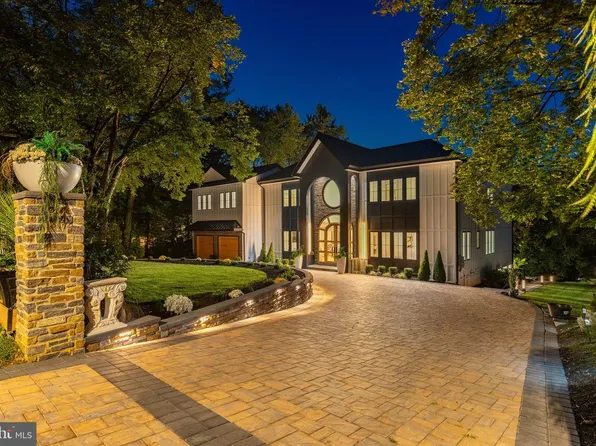 9402 Meadowbrook Ave, Philadelphia, PA 19118