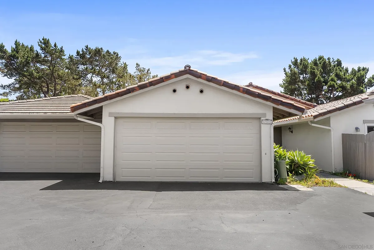 Building Photo - 113 Salamanca Ct