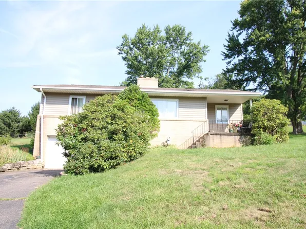 311 E McMurray Rd, McMurray, PA 15317