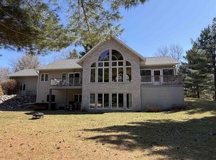 N6921 S Sandstone Drive, Mauston, WI 53948