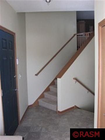 1st image of 104 Panther Ln