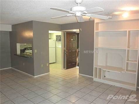 4th image of 8414 Gardens Cir