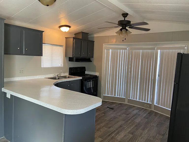 Rosewood Estates — Photo 13