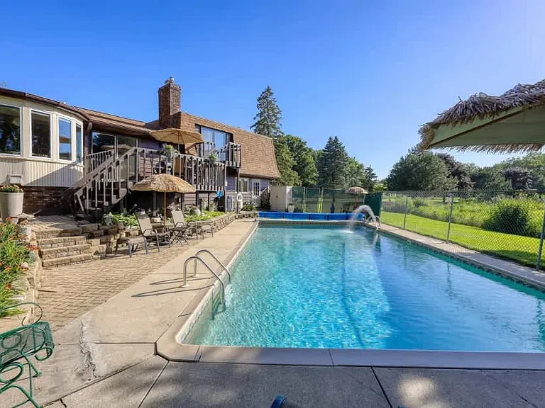 600 Woodview Dr — Photo 14