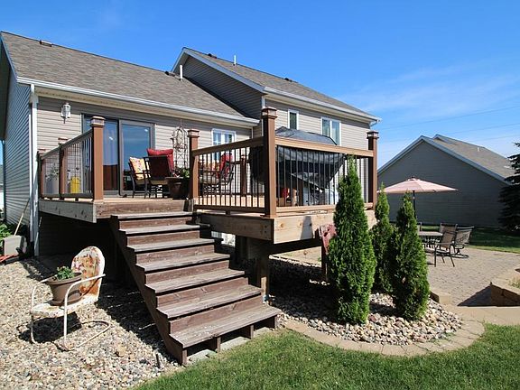 2nd image of 2803 Chaplin Dr
