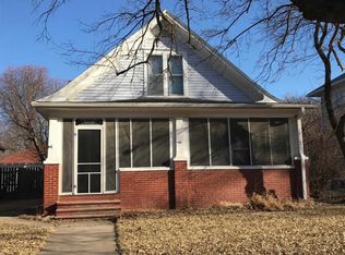515 Prospect St, Clay Center, KS 67432
