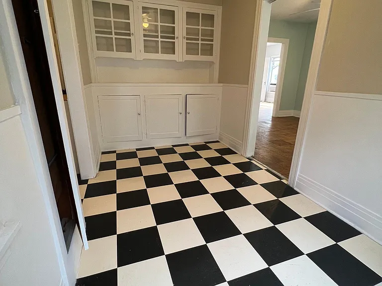 536 Fulton Ave — Photo 10