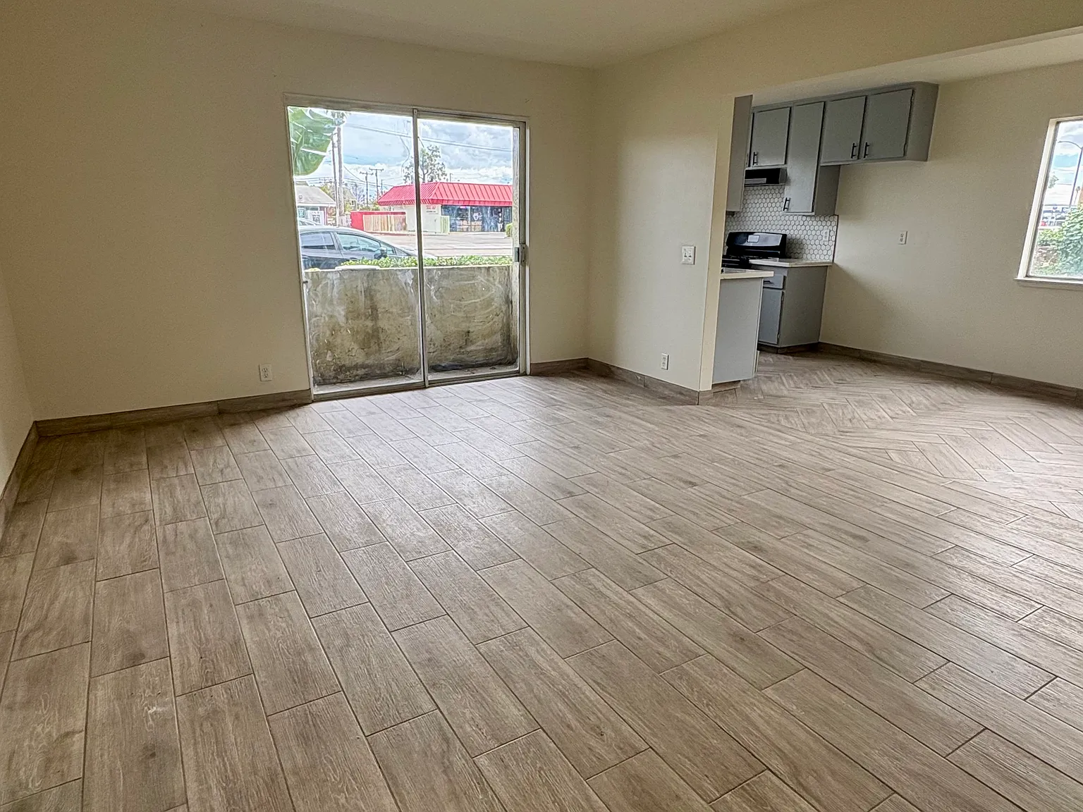 1 bed, 711 sqft, $2,125 — Photo 2