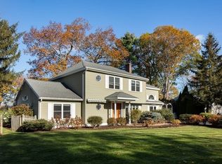 51 Wethersfield Rd, Natick, MA 01760