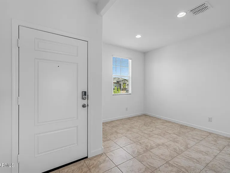 38125 W Excussare Way — Photo 17