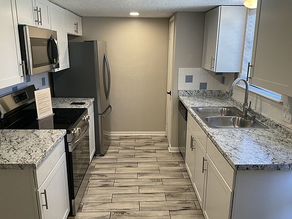 2nd image of 85 E Caldwood Dr APT 6