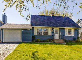 44 S Walnut St, Palatine, IL 60067