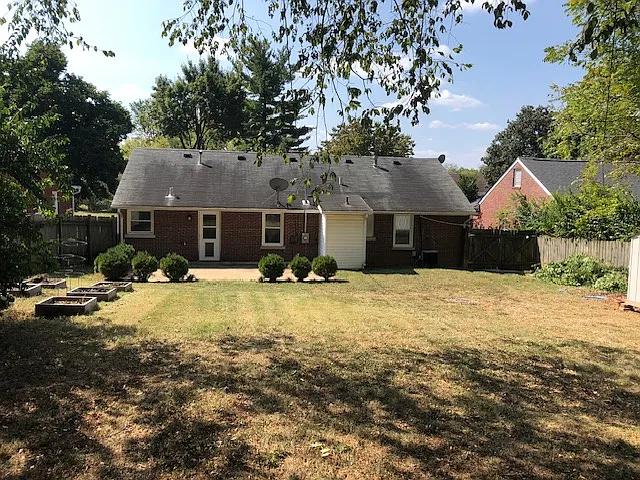 513 Reed Ln — Photo 11