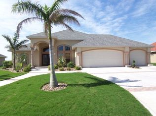 5 Country Club Dr, Laguna Vista, TX 78578