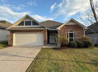 280 Fox Run Ln, Pell City, AL 35125