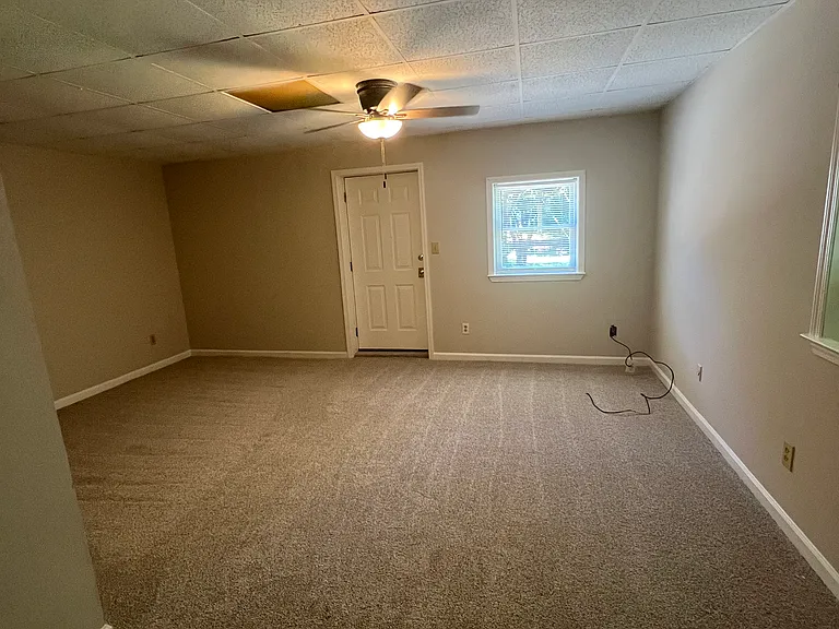 365 E Foster Ave #1 — Photo 11