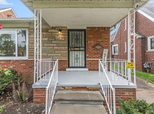 15370 Whitcomb St, Detroit, MI 48227