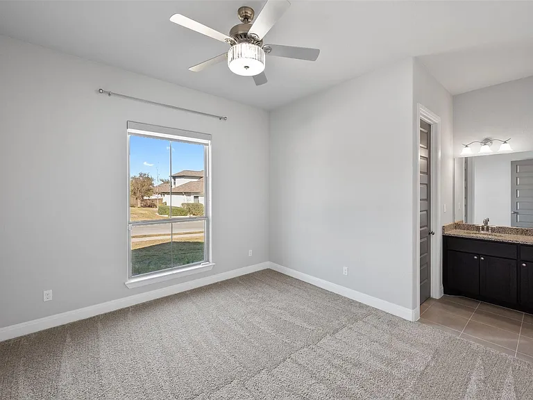 341 Bitterroot Ln — Photo 30