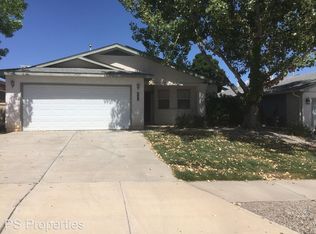 525 Bloomfield Meadows Dr NE, Rio Rancho, NM 87144