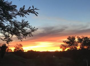 1513 W Prestwick Dr, Green Valley, AZ 85622