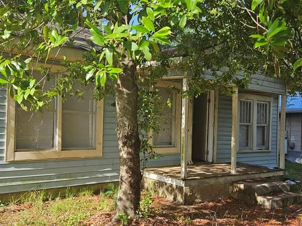 950 Chickasaw St, Dothan, AL 36303