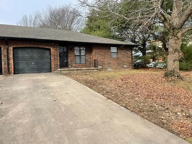 3216 McConnell Ave — Photo 2