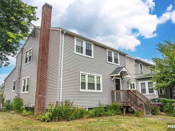 2nd image of 266-268 Elmwood Ave
