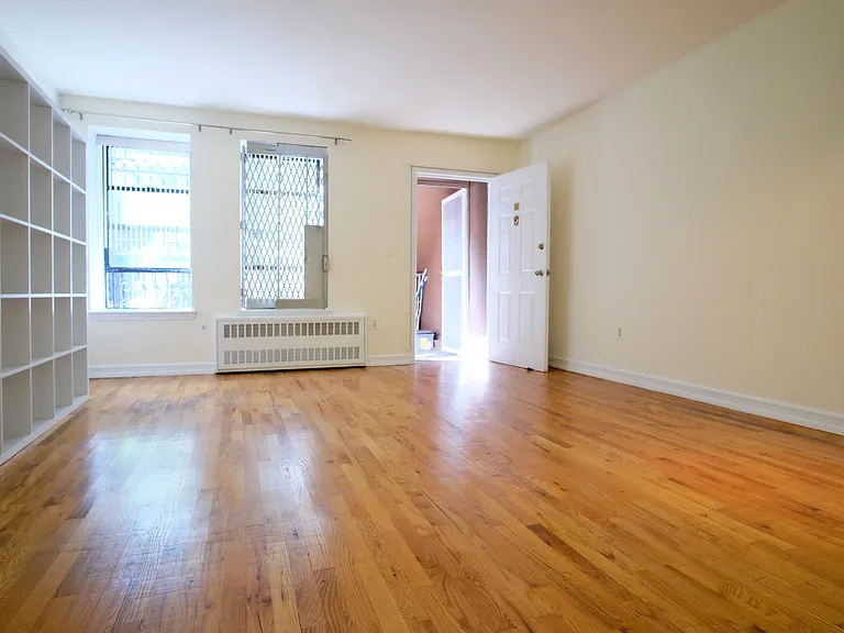 15 E 129th St #G — Photo 5