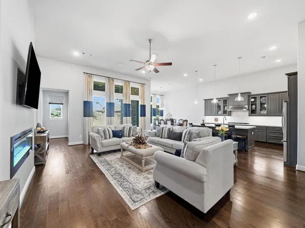 28427 Sunrise View Dr, Spring, TX 77386