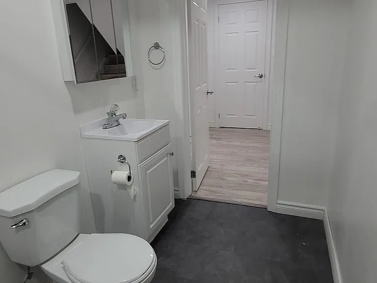 24 Chilton Dr — Photo 7