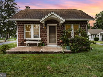 1854 Hilton Ave, Dover, PA, 17315