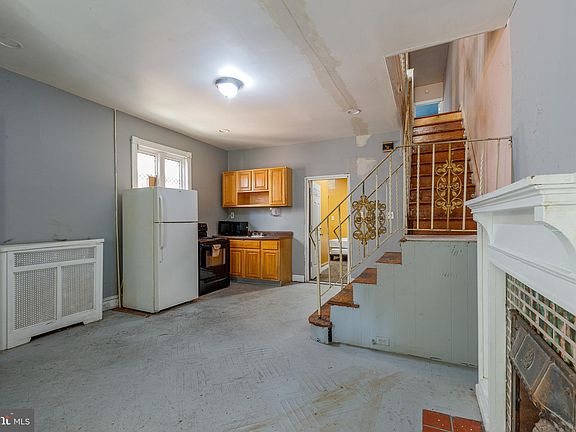 4th image of 1011 W Duncannon Ave