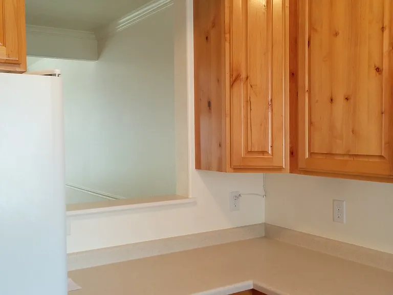 791 N 200 E — Photo 3