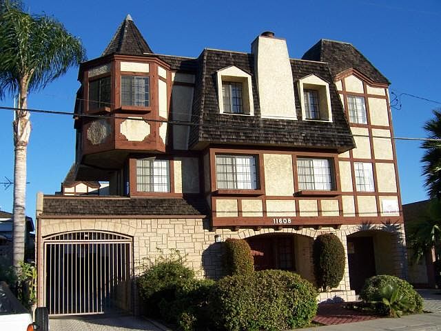 1st image of 11608 Acacia Ave APT 6
