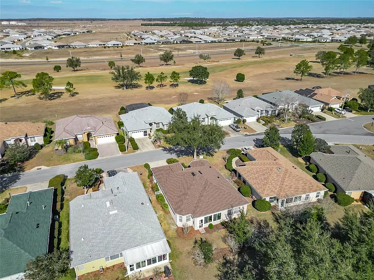 9746 SW 89th Loop — Photo 45