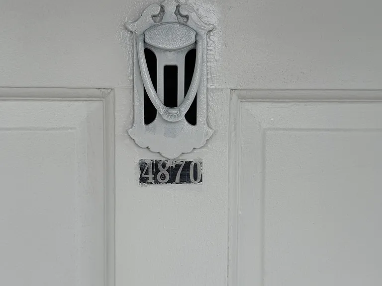 4870 Niagara Ave — Photo 14